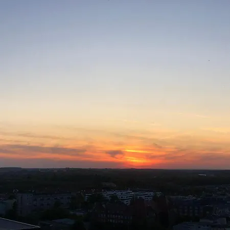 Hanza Tower - Scandia Apartment, 16 Floor, Sunset View 아파트 슈체친