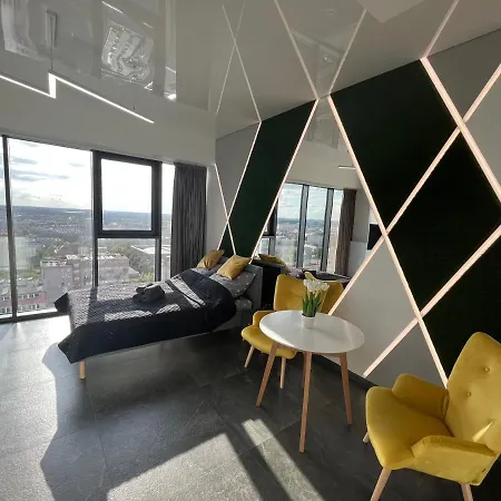 Hanza Tower - Scandia Apartment, 16 Floor, Sunset View 아파트 *