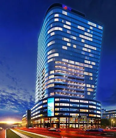 Hanza Tower - Scandia Apartment, 16 Floor, Sunset View 아파트 *