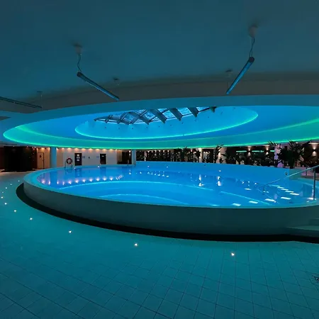 Apartman Hanza Tower - Scandia Apartment, 16 Floor, Sunset View