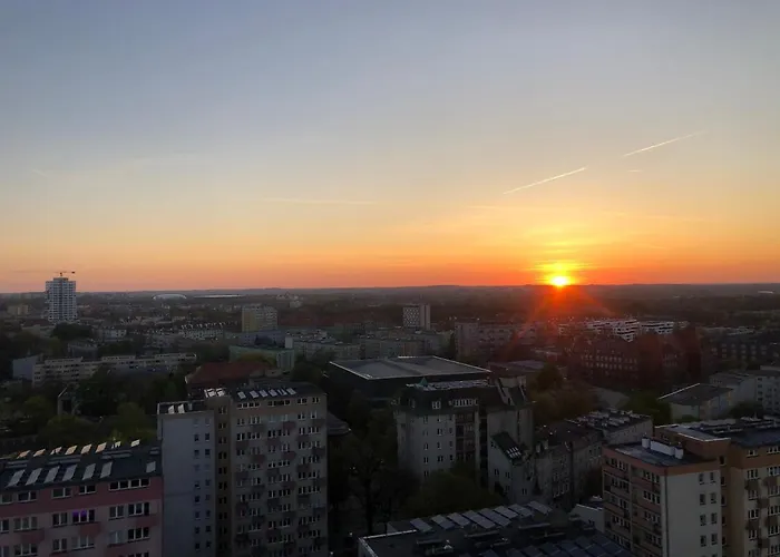 아파트 Hanza Tower - Scandia Apartment, 16 Floor, Sunset View *