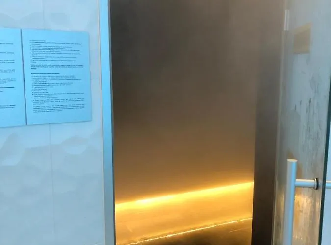 아파트 Hanza Tower - Scandia Apartment, 16 Floor, Sunset View