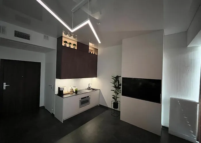 Hanza Tower - Scandia Apartment, 16 Floor, Sunset View 아파트