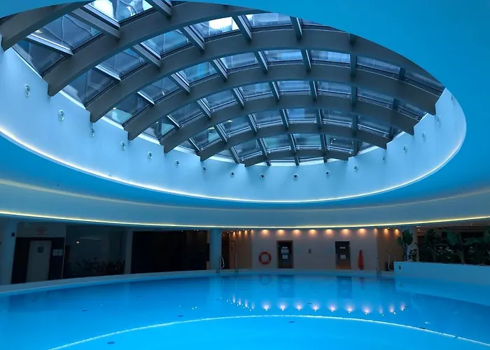 Hanza Tower - Scandia Apartment, 16 Floor, Sunset View 아파트