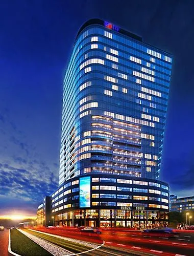 Hanza Tower - Scandia Apartment, 16 Floor, Sunset View Апартаменты *